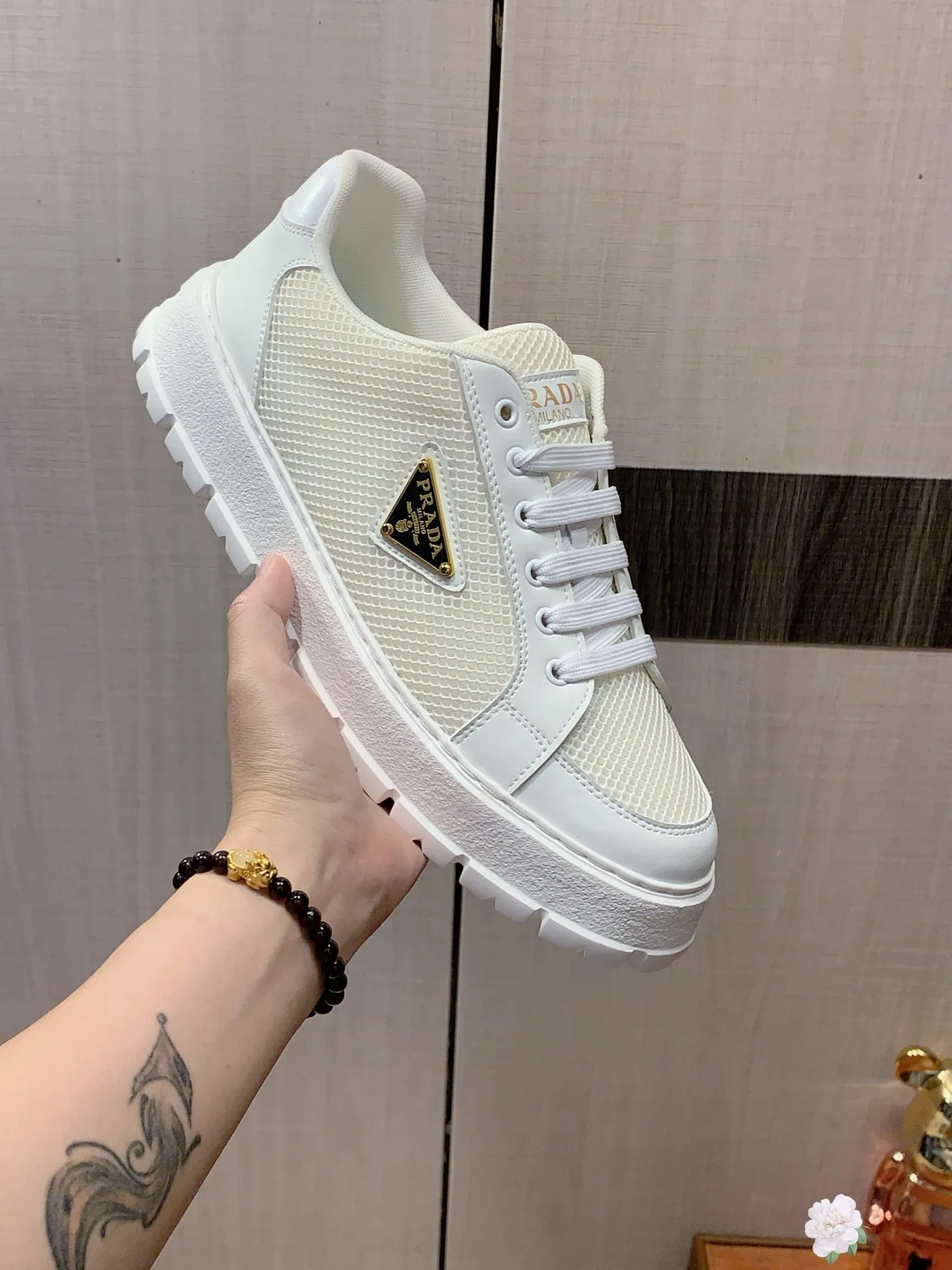 Men's Men's Shoes💰442💰💰🎩🎩[Lightning][Lightning] "PRADA*" The latest and most popular casual shoes, top brand [seduce] luxury ~ purchasing agency, top quality ~. [Strong] The upper is made of imported breathable and polished cowhide material ➕ Breathable sheepskin feet (•) with fine workmanship. Original stylish and stylish soft rubber wear-resistant and non-slip outsole, light and comfortable on the feet, the real thing looks better when photographed, 305: code: 38-44, 3️⃣ colors selected